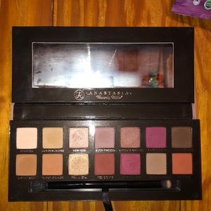 Anastasia Beverly Hills Modern Renaissance palette